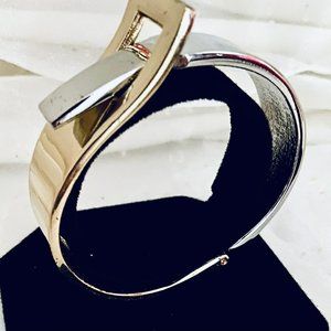 💖 Modern Style Two Tone Bracelet /B13